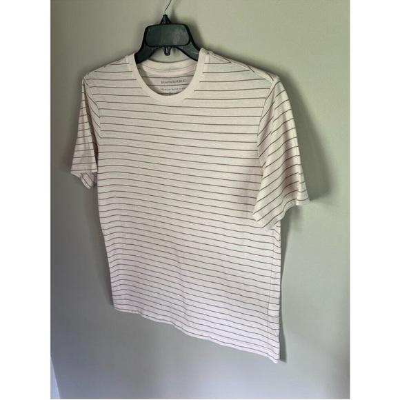 Banana Republic size medium striped tshirt - Picture 7 of 13